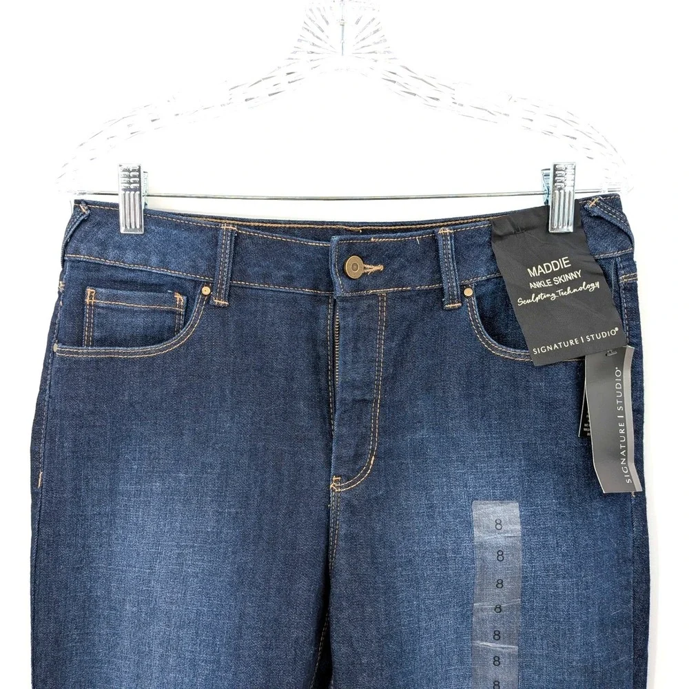 Signature Studio Maddie Ankle Skinny Jeans Size 8 Dark Wash Stretch‎ Minimalist